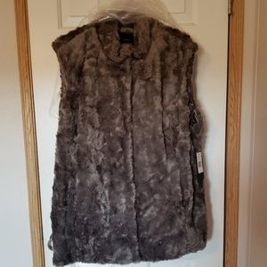 Casual Faux Fur vest graphite 3X